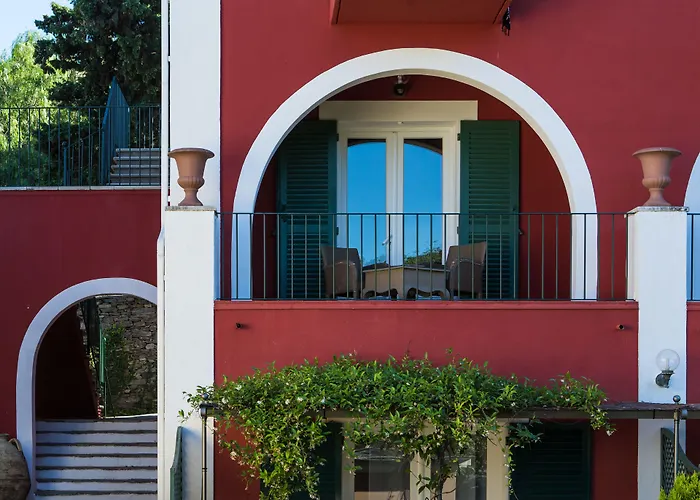 Hôtel Demeure Castel Brando