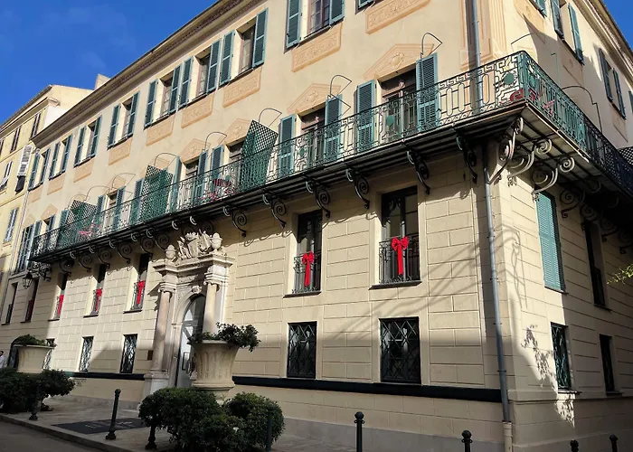 Hotel Pozzo Di Borgo
